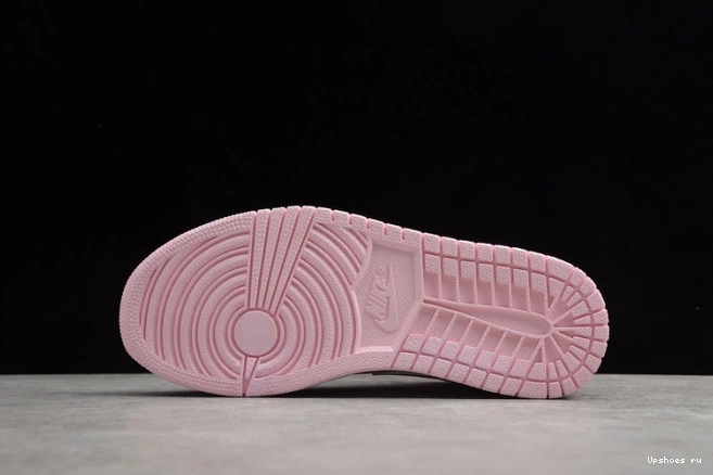 (W) 1 Pink Jordan CW5379-600 Digital Mid Air 1002